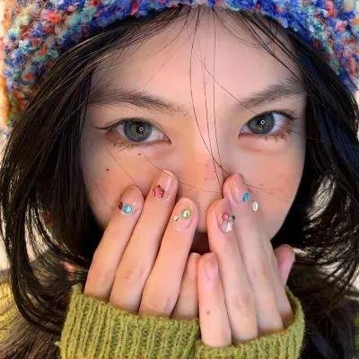 四月的女儿